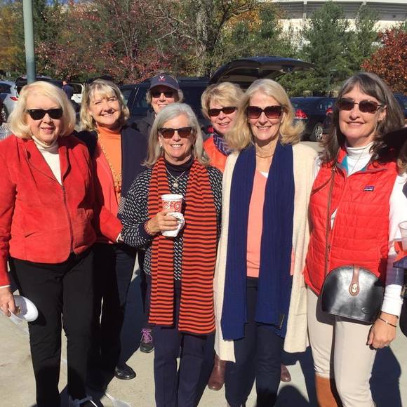 Meet your Posher, Vicki - Picture 1 of 1